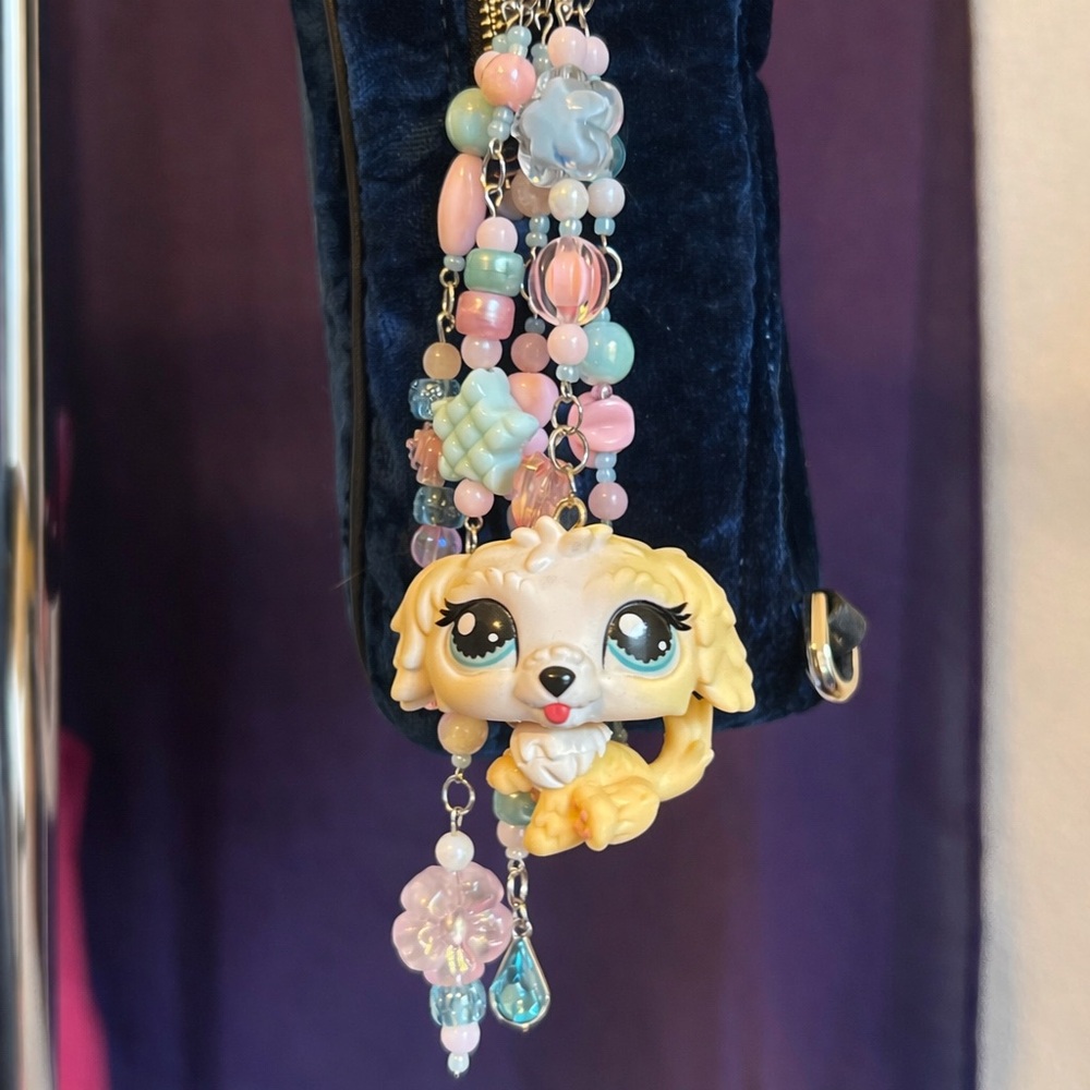 Littlest Pet Shop Pastel Charm keychain
